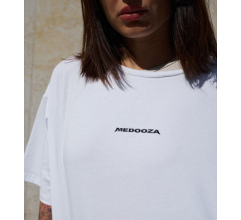 Футболка-платье MEDOOZA "Полно огня" (W) (белый)