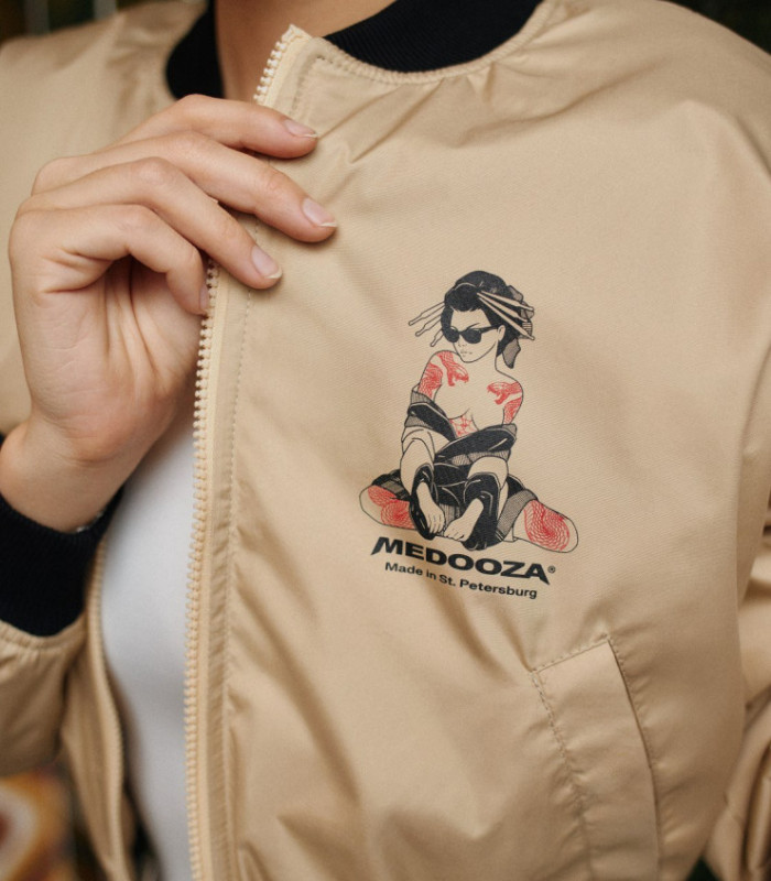 Бомбер MEDOOZA "Geisha II" (W) (бежевый)