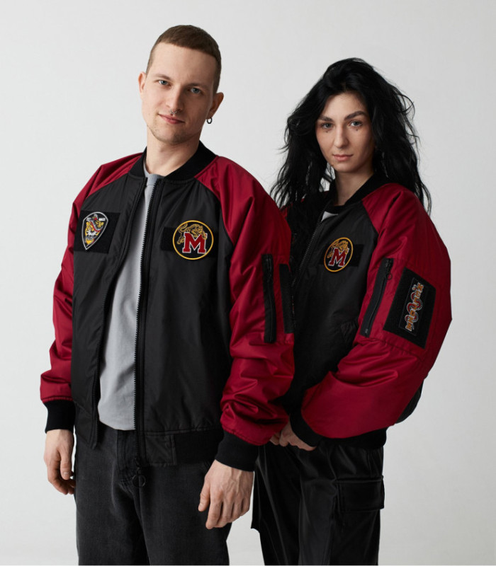 Бомбер MEDOOZA с патчами "Tiger College" (черно-бордовый)