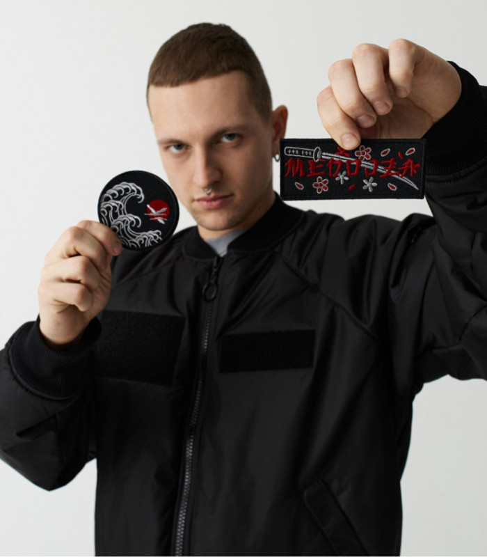 Бомбер MEDOOZA с патчами "Asian Dream" (черный)